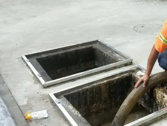 容县化粪池清理